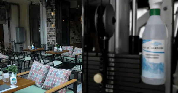 Πόσο αλκοόλ πρέπει να περιέχει ένα αντισηπτικό χεριών για να είναι πραγματικά αποτελεσματικό;